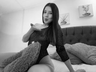 EmmaLombardi - Sexe cam en vivo - 26275513