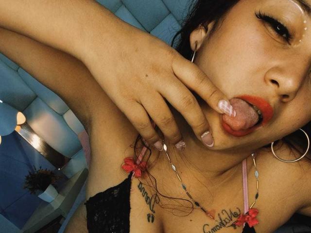 NicoleMartins - Live porn &amp; sex cam - 26279793