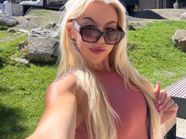 CarolyneMarian-hot - Live sex cam - 26283049