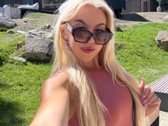 CarolyneMarian-hot - Live sex cam - 26283065