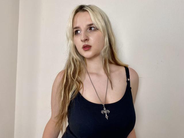 Reiza - Live Sex Cam - 26284025