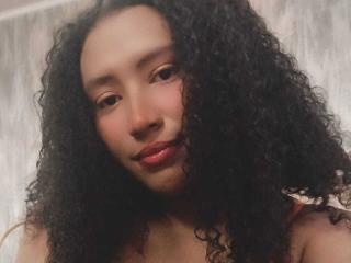 KarinaLovey - Live porn &amp; sex cam - 26285577