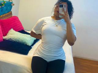 SophieSonyas - Live porn &amp; sex cam - 26289337