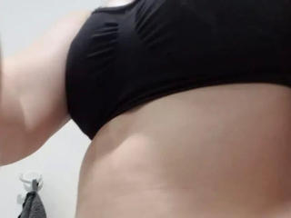 Spielzeuglena-hot - Live Sex Cam - 26296761