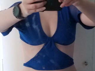 Spielzeuglena-hot - Live Sex Cam - 26296773