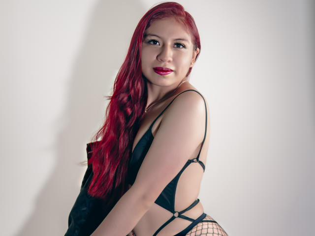 ZoeRedds - Live porn &amp; sex cam - 26297093