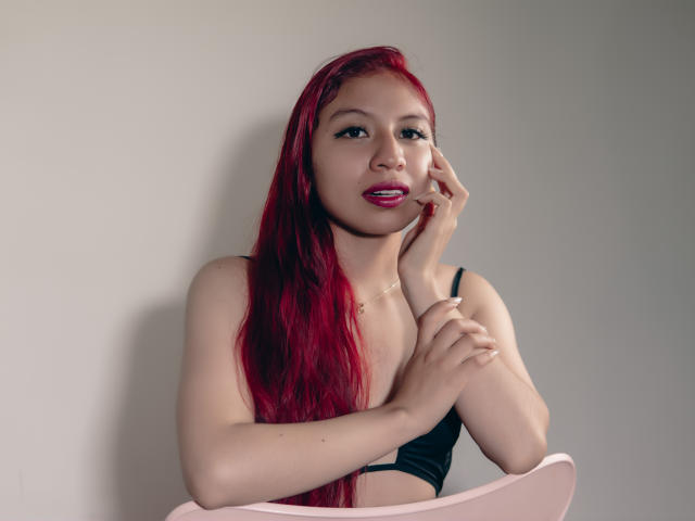 ZoeRedds - Live sexe cam - 26297117