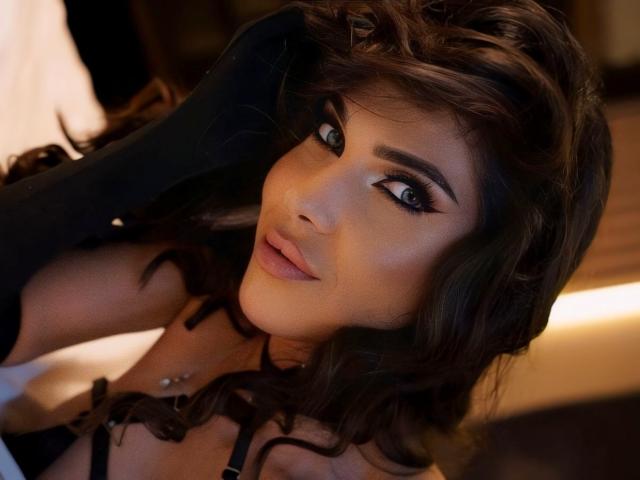 LovelyKinsley - Live porn &amp; sex cam - 26297521