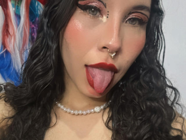 SofiBrandford - Live porn &amp; sex cam - 26299197