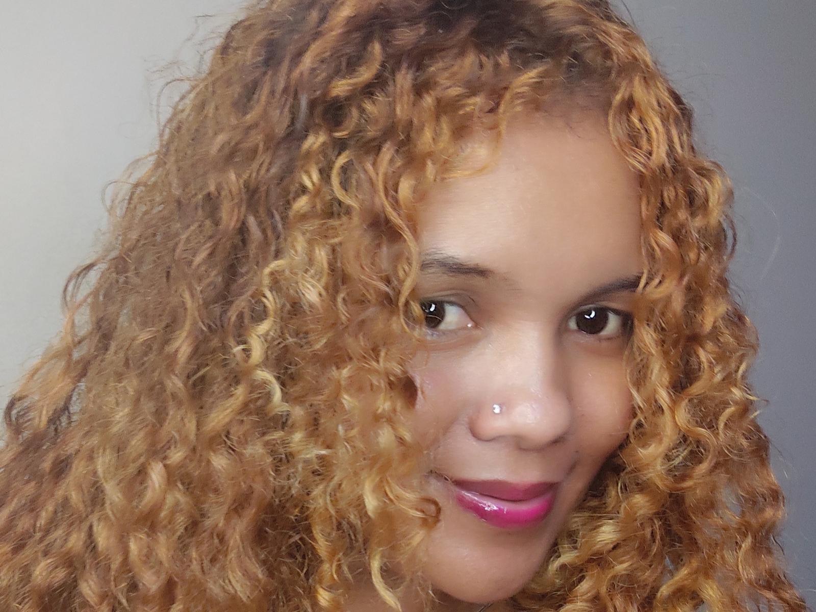 Nathalie69s - Live sex cam - 26299965