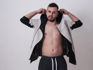 AaronCooper - Sexe cam en vivo - 2630787