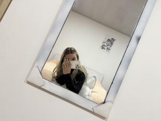 AtheneaRossi - Sexe cam en vivo - 26308321