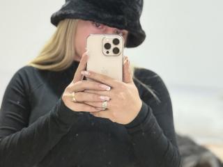 AtheneaRossi - Sexe cam en vivo - 26308365
