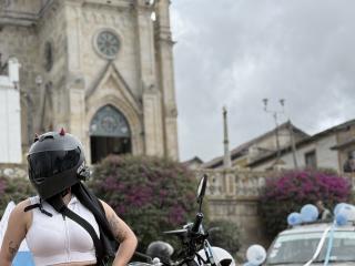 AtheneaRossi - Sexe cam en vivo - 26308729