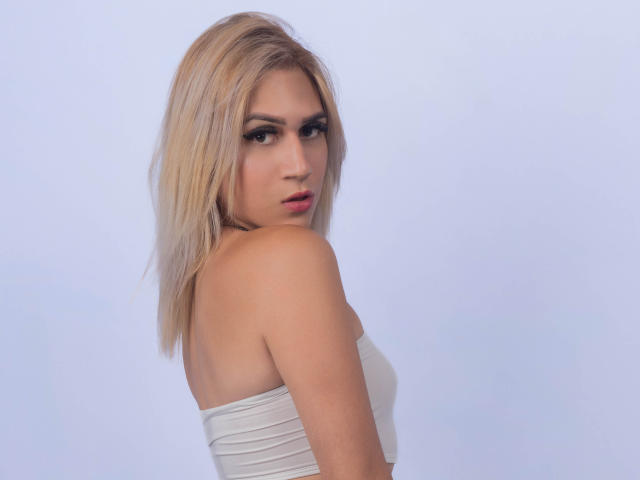 MiluSuite - Live sex cam - 26311737