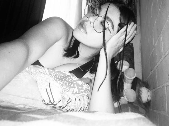 SabrinaWillow - Camera khiêu dâm &amp; quyến rũ trực tiếp - 26312221