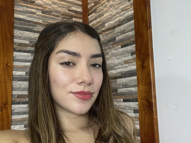 SharonKlart - Live Sex Cam - 26316649