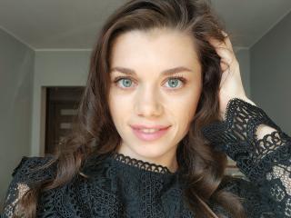 EvaMcCoy - Live Sex Cam - 26323469