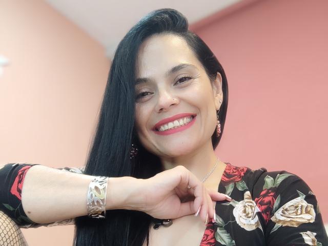 CharlotteCrofort - Live porn &amp; sex cam - 26324857