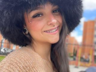 MarietteJones - Live sex cam - 26325145