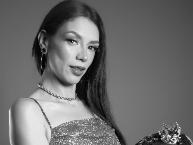 IvanaFetish - Live Sex Cam - 26330317