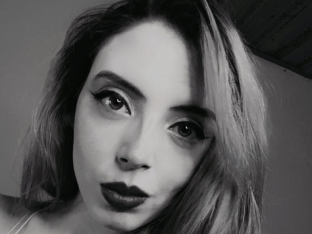 Rosalinnes - Sexe cam en vivo - 26331013