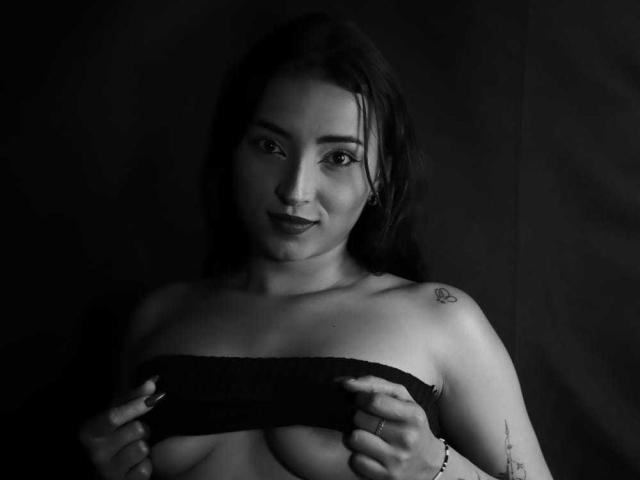 MaraLewis - Live sex cam - 26332533