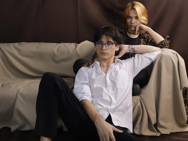 OliverNdBengi - Live Sex Cam - 26332921