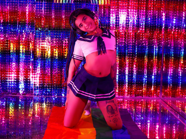 KoralineMiller - Live sex cam - 26333625