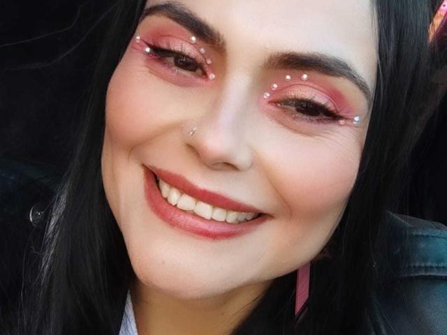 CharlotteCrofort - Live sex cam - 26334153