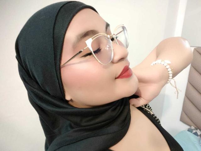 HelueJamil - Live porn &amp; sex cam - 26335165