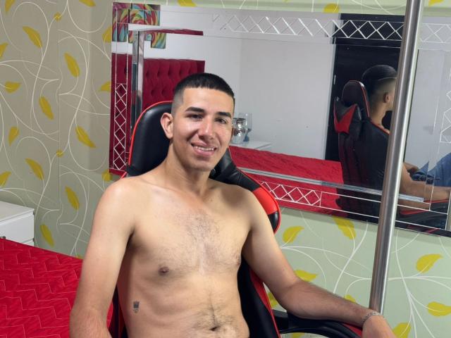 MartinBlos - Live sex cam - 26335853