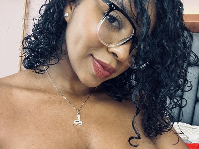 LisaMendez - 라이브 포르노 &amp; 섹스 캠 - 26338709