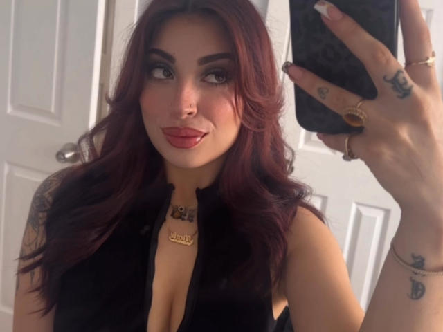 MaddyCalloway - Live sex cam - 26341349