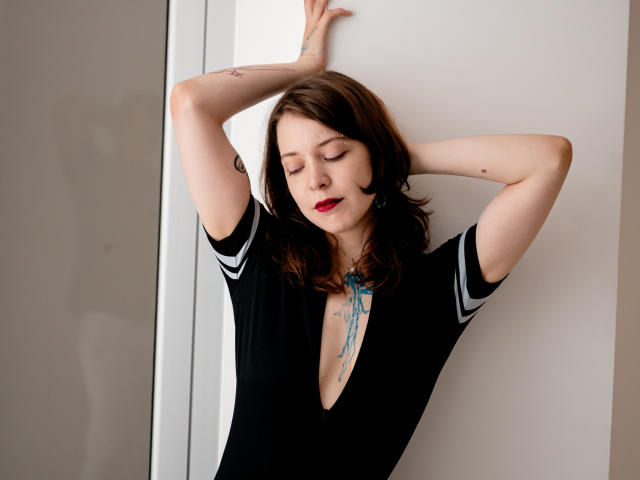 IvieSin - Live porn &amp; sex cam - 26342965