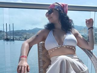 AnntonellaWatson - Live sex cam - 26343689