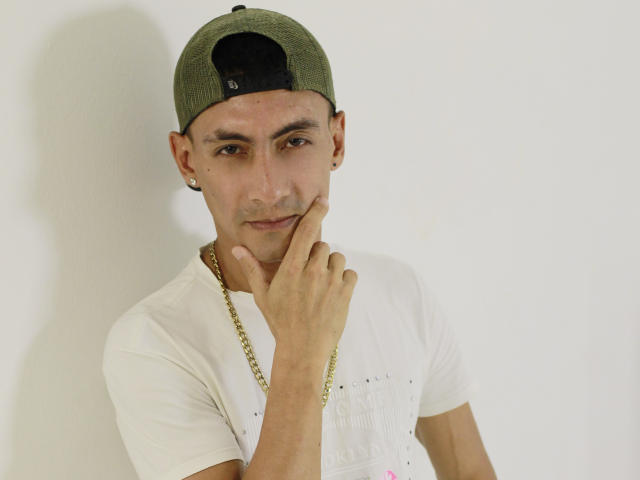 TheRoomSex69 - Sexe cam en vivo - 26344889