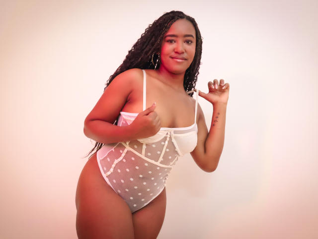 NaomiReyes - Live sex cam - 26351917