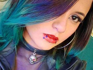 CassieJones - Live Sex Cam - 26352113