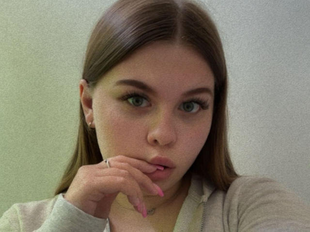 AbbyKuss-hot - Live Sex Cam - 26355637