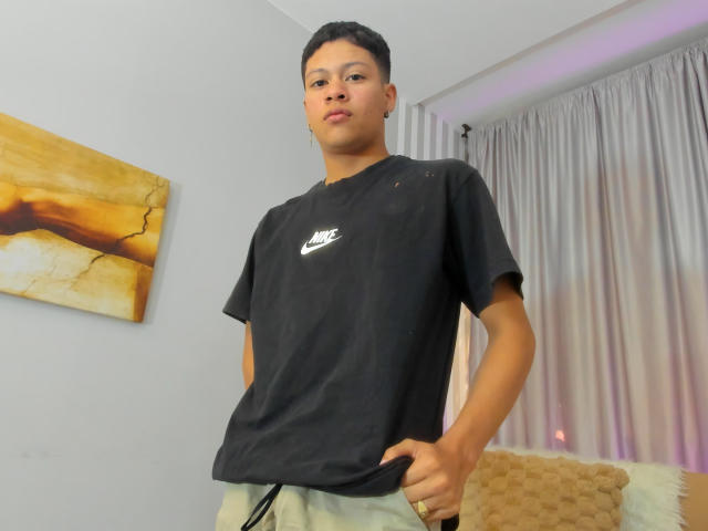 JonasEscalante - Live porn &amp; sex cam - 26357005