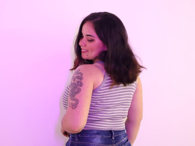 AndreaCooper - Live sex cam - 26359909