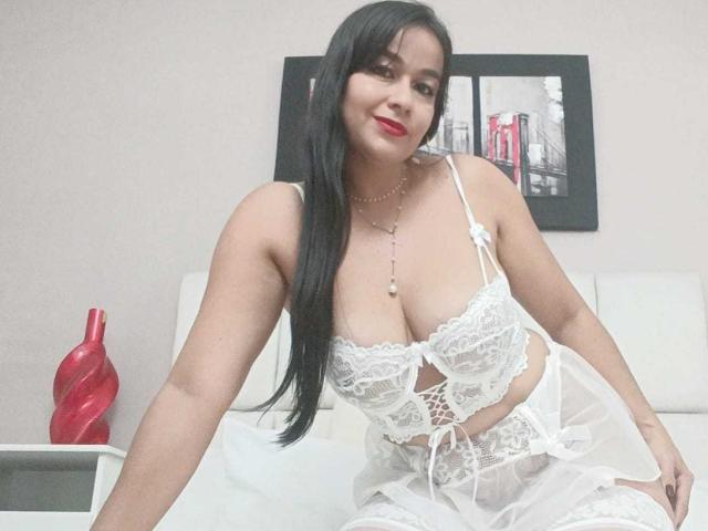 TamaraFoxy - Live sex cam - 26360233