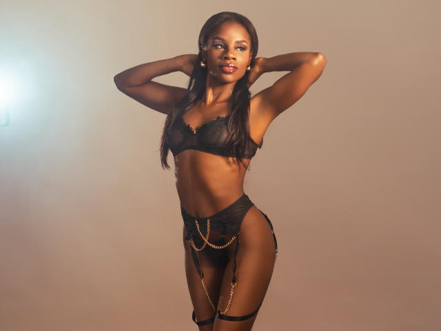 MiaHopson - Élő pornó és szexkamera - 26360269