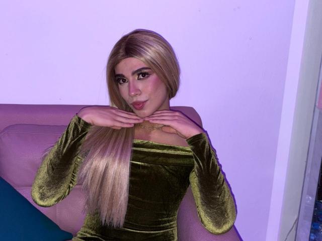 LiaColin - Live sex cam - 26361009