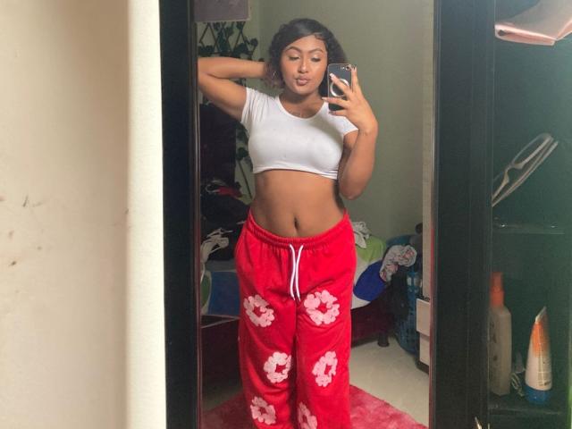 AmberQueeny - Live porn &amp; sex cam - 26361449