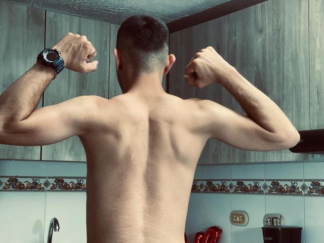 MartinBlos - Live sex cam - 26369605