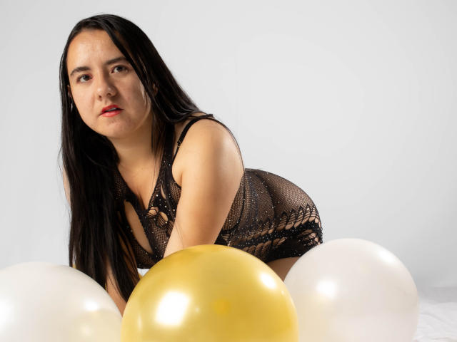 SaraFountain - Live porn &amp; sex cam - 26372809