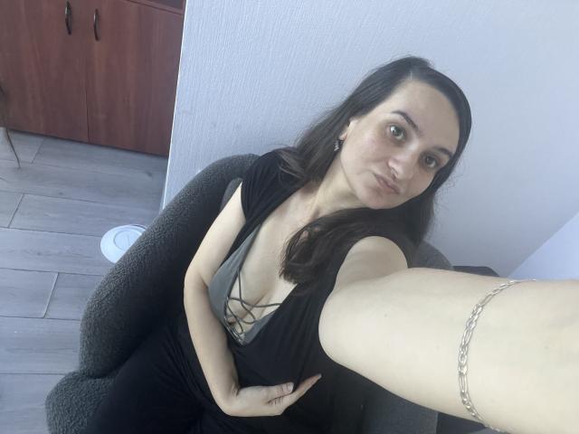 Goldina - Live sex cam - 26378921