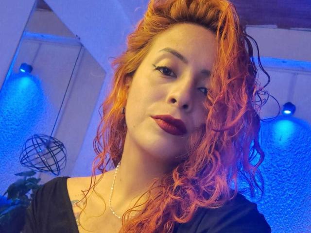 Sahrataylorr - Live porn &amp; sex cam - 26390377